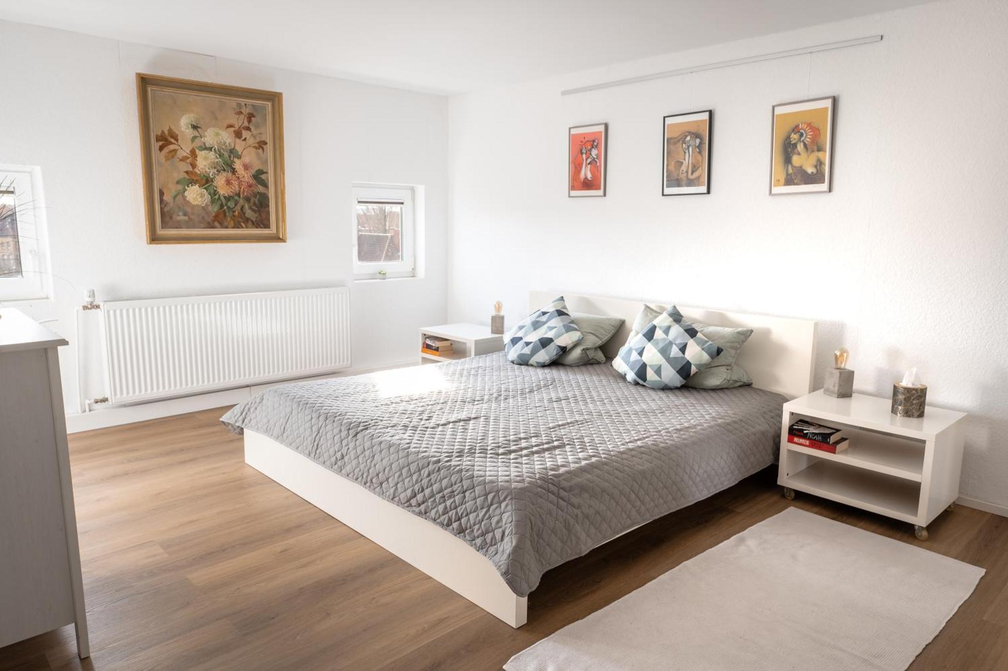 Eich-Penthouse, Zentral Am Stadtwald Mit Ausblick Ueber Die Stadt, 24H Self Check-In, Netflix, Disneyplus Hanovre Extérieur photo